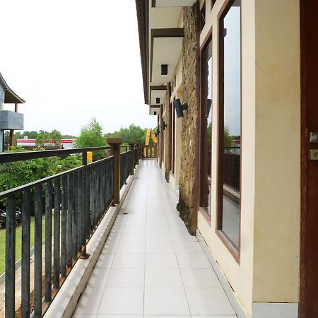 Pondok Jempiring Kuta  Ngoại thất bức ảnh