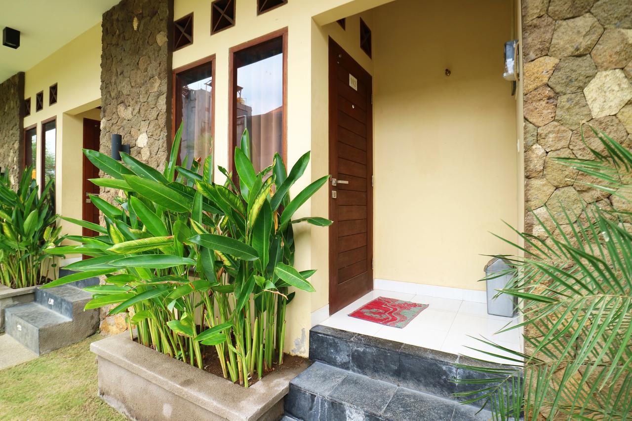 Pondok Jempiring Kuta  Ngoại thất bức ảnh