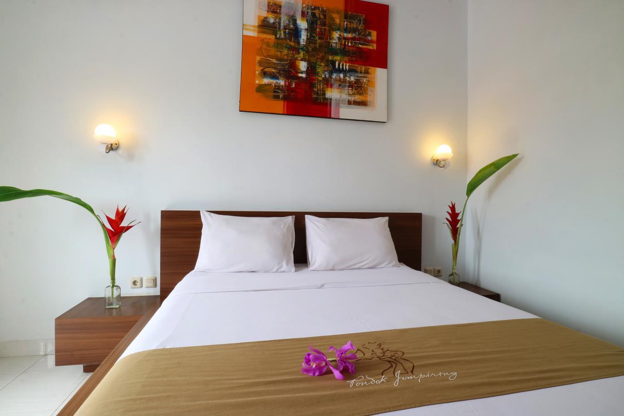 Pondok Jempiring Kuta  Ngoại thất bức ảnh
