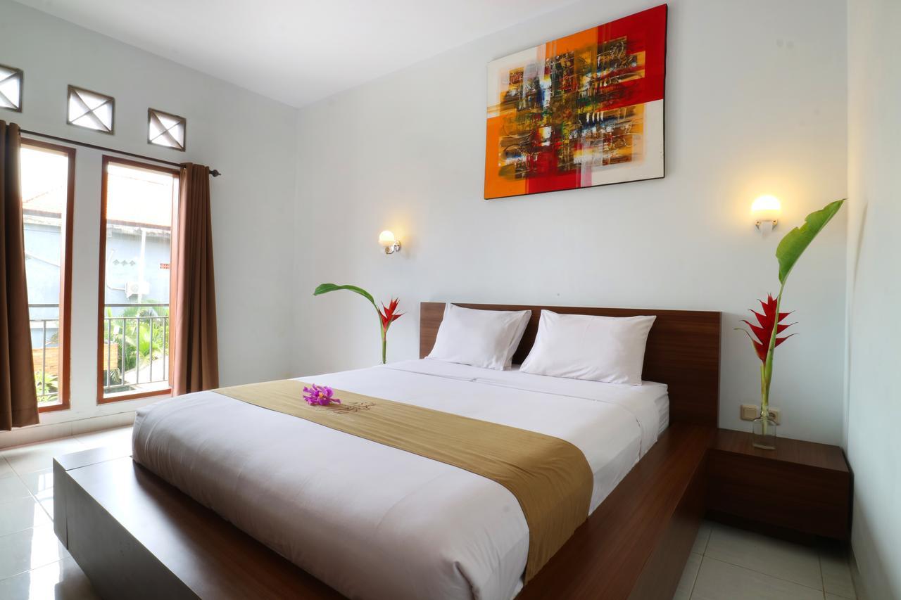 Pondok Jempiring Kuta  Ngoại thất bức ảnh