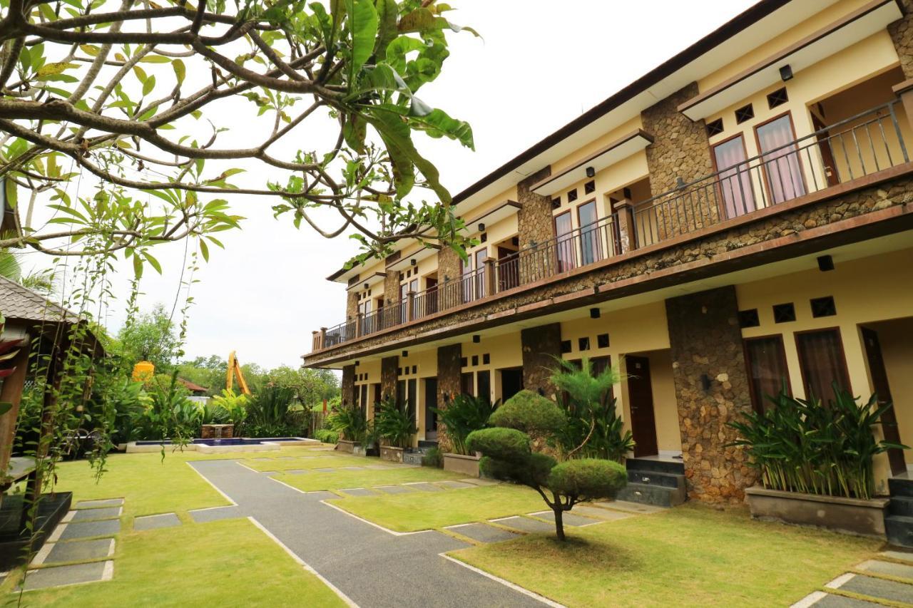 Pondok Jempiring Kuta  Ngoại thất bức ảnh